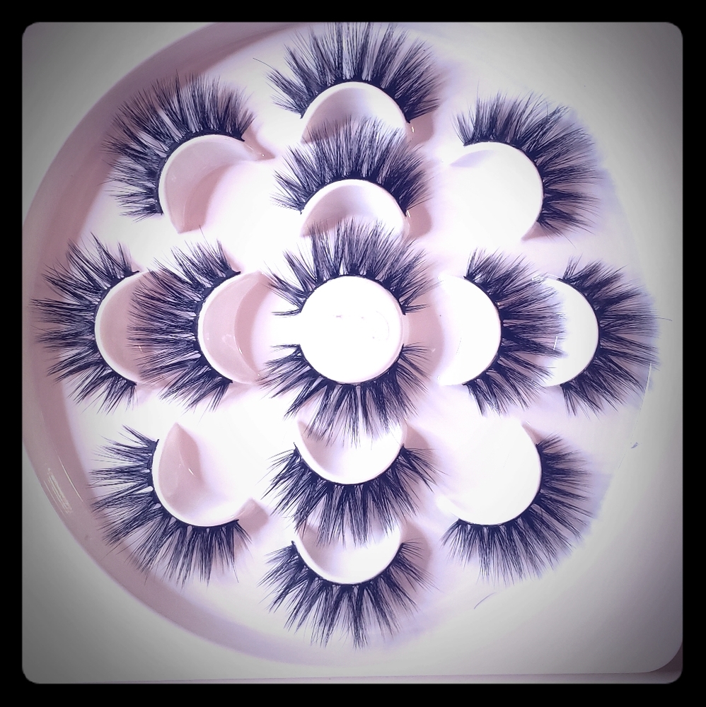Flutter eyelashes-SOLD